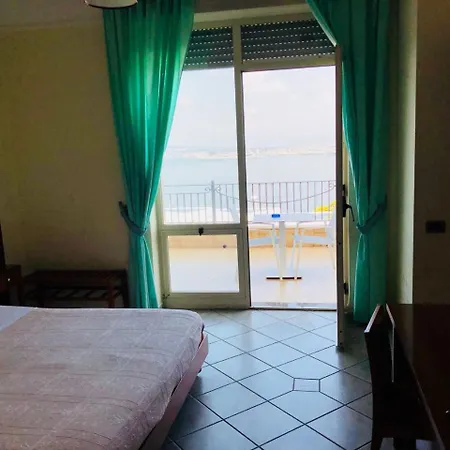 Hotel Elisabetta Castellammare di Stabia Exterior photo